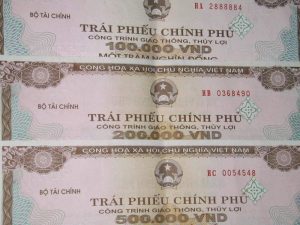 Trái phiếu là gì nê đầu tư cổ phiếu hay trái phiếu